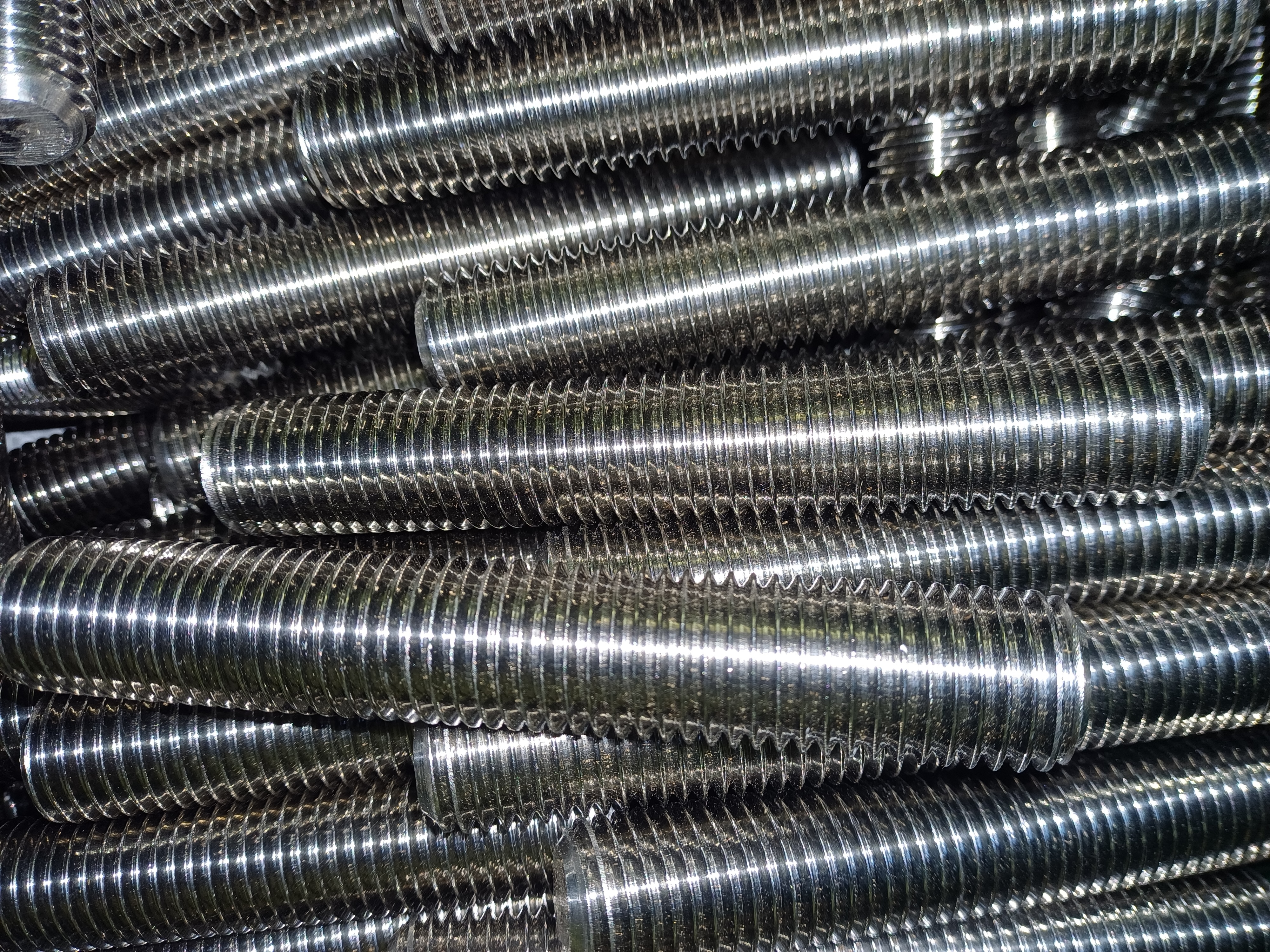 full-thread-stud-stainless-steel-manufacture-by-arec